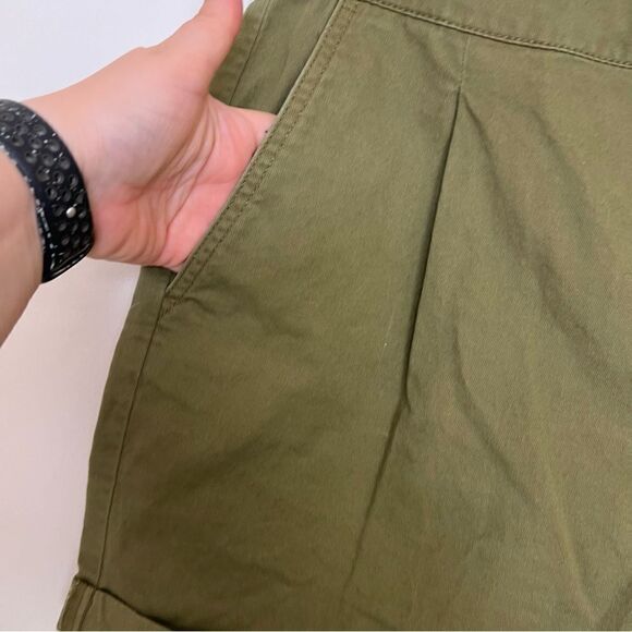 Loft Shorts Womens Size 8P Military Green High Waist Pockets Button Cotton - Picture 3 of 13